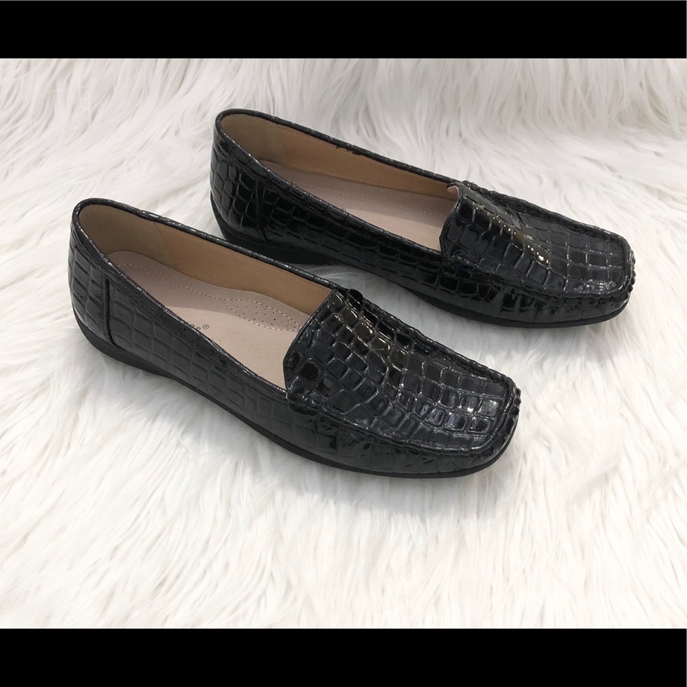 Pierre Dumas Black Patent Slip On Loafers
